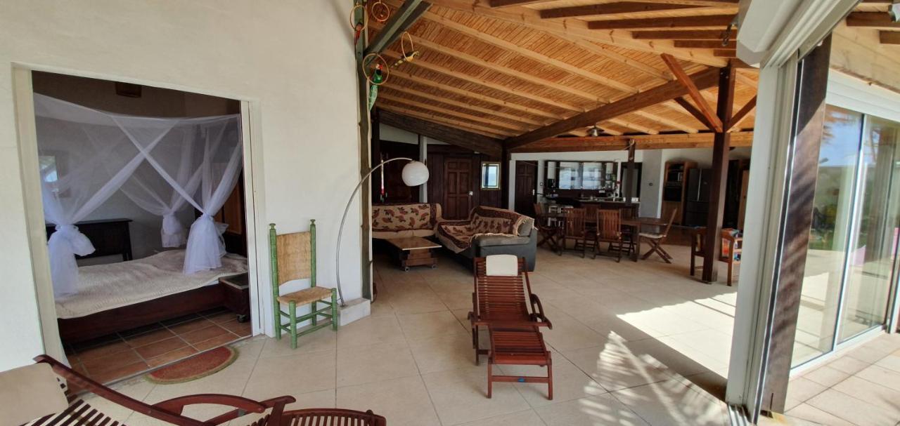 Wild Paradise: Villa Vue Mer Piscine A Debordement Le Moule Exterior photo